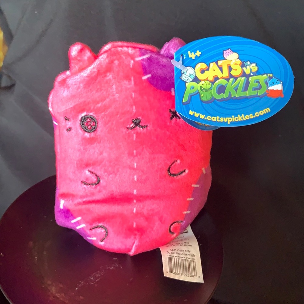 Cats vs Pickles Patches #014 NWT